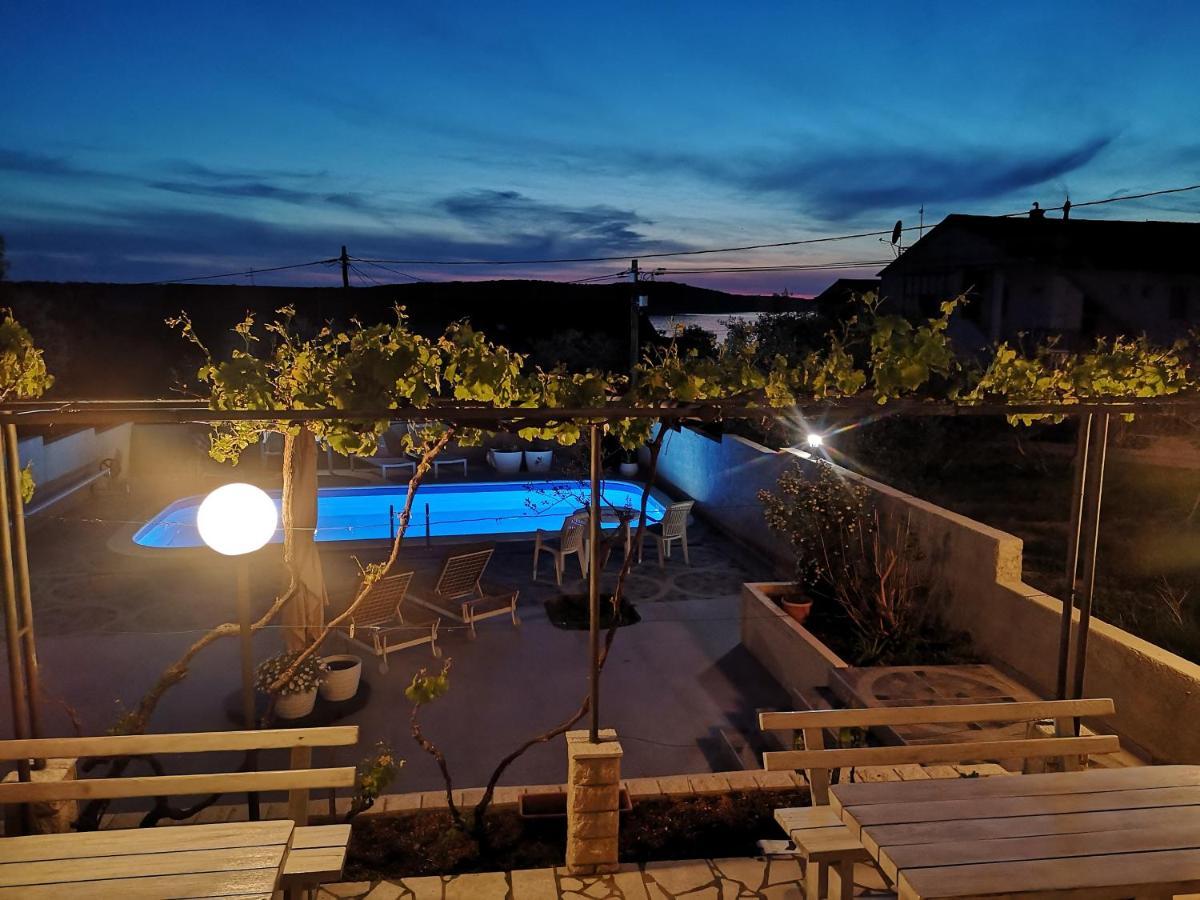 Casa Surya - Apartments With Sea View And Swimming Pool Barbat na Rabu Buitenkant foto