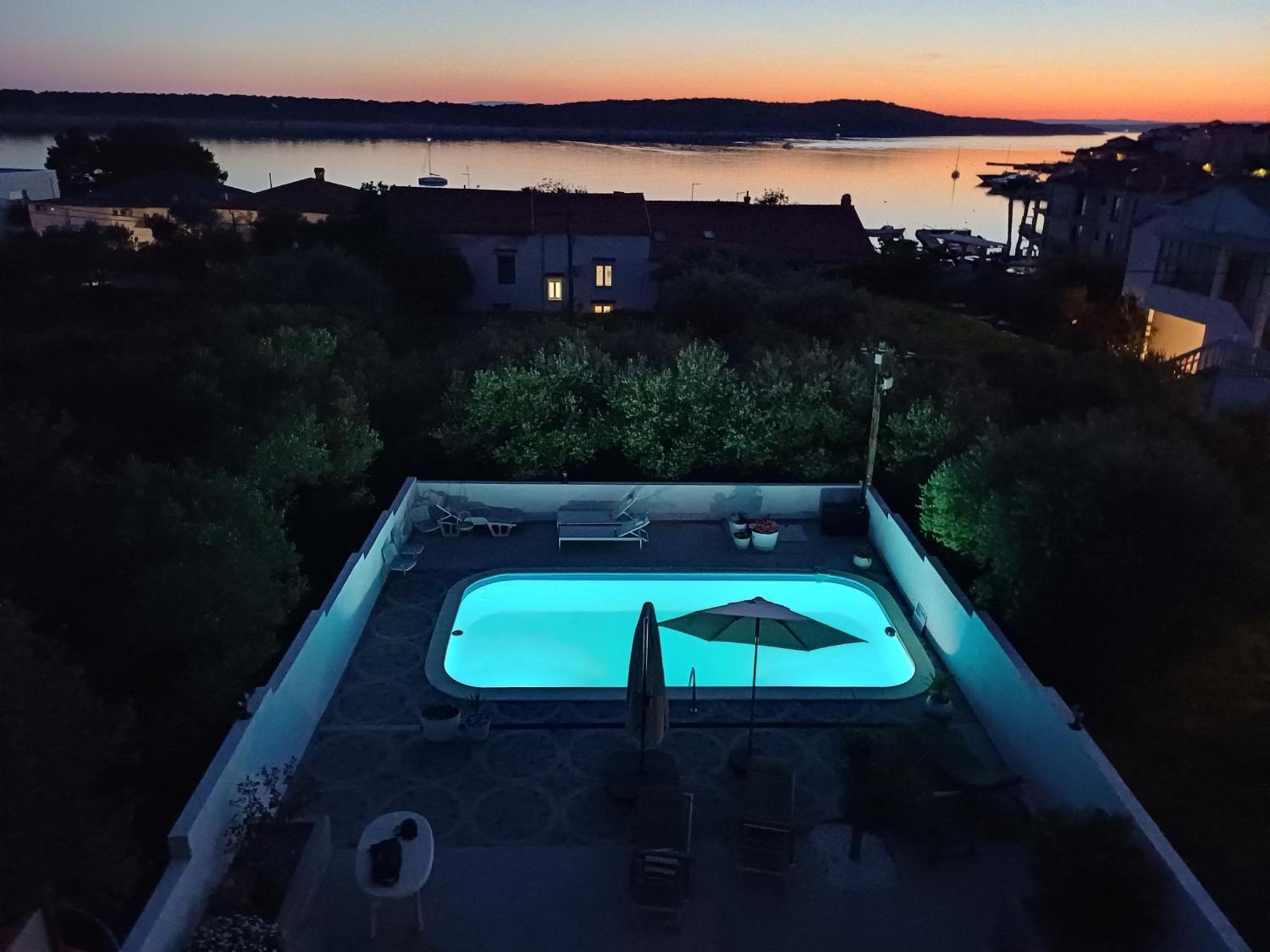 Casa Surya - Apartments With Sea View And Swimming Pool Barbat na Rabu Buitenkant foto